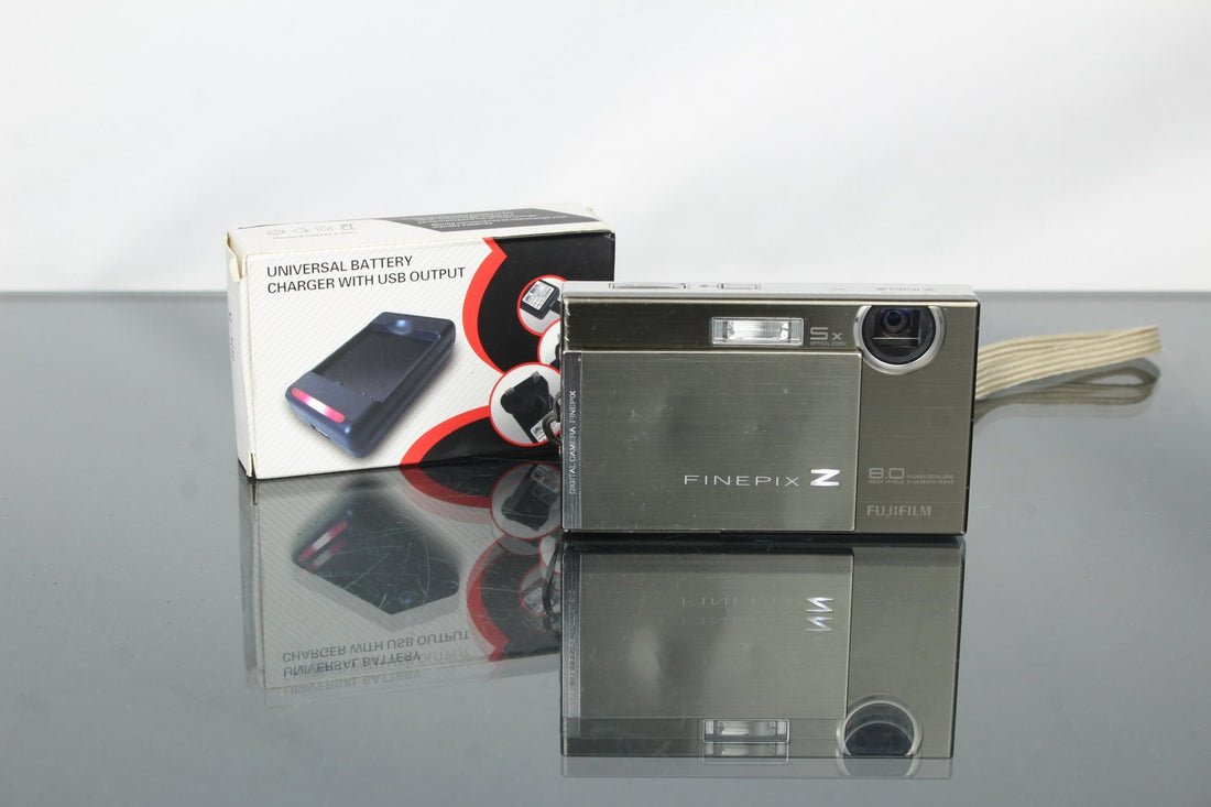 Fujifilm FinePix Z100fd Review in 2025: Retro Digital Fun - Dutch|Thrift
