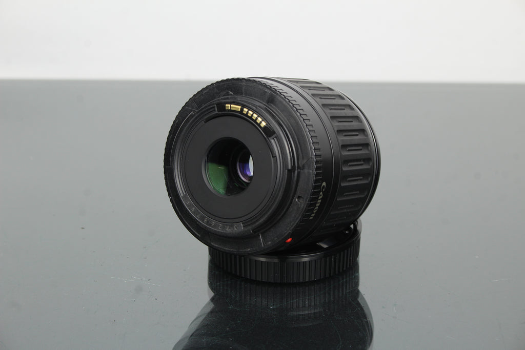 Canon Zoom Lens EF 35-80mm 1:4-5.6 + Canon EF mount