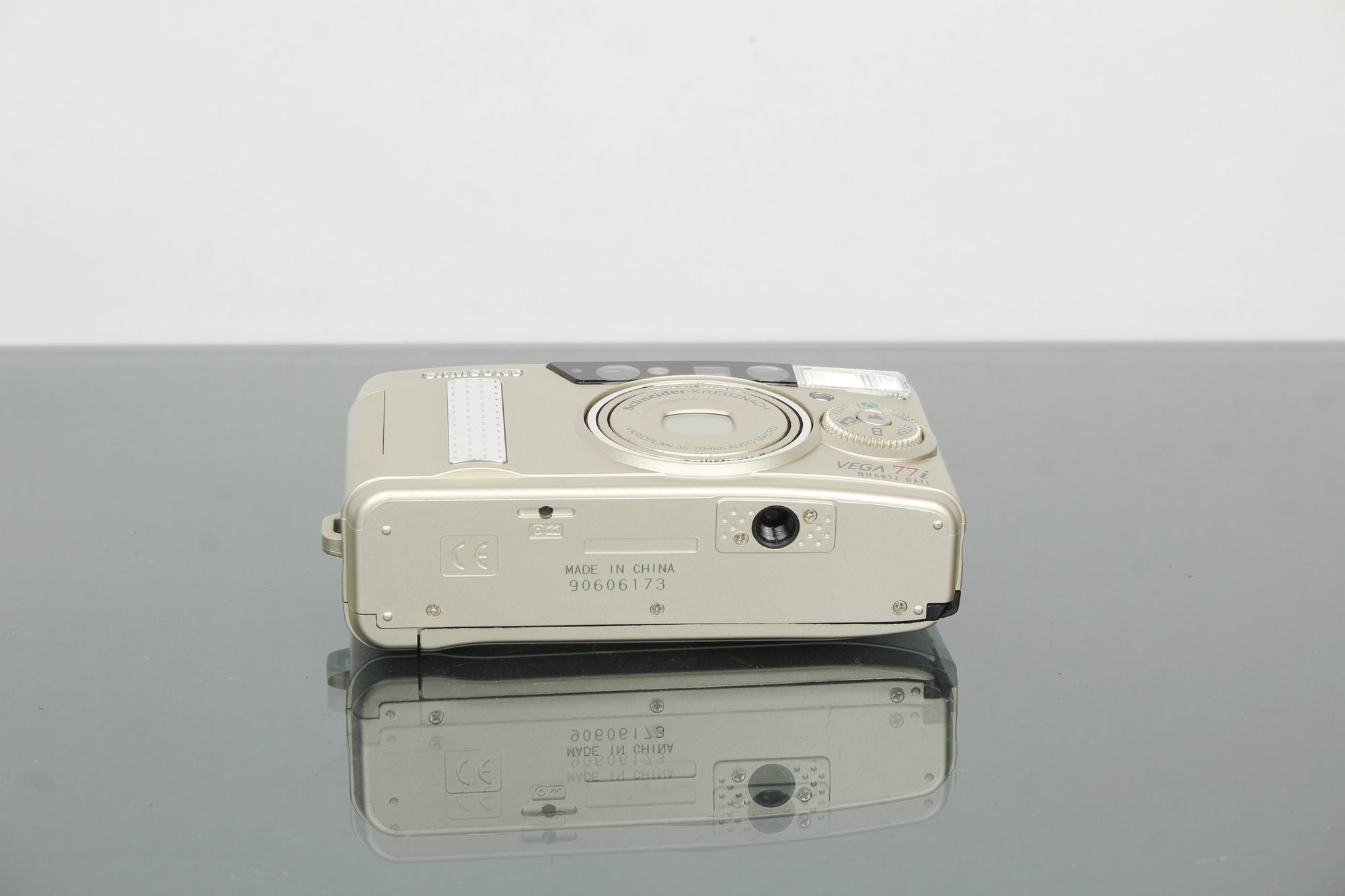 Samsung Vega 77i