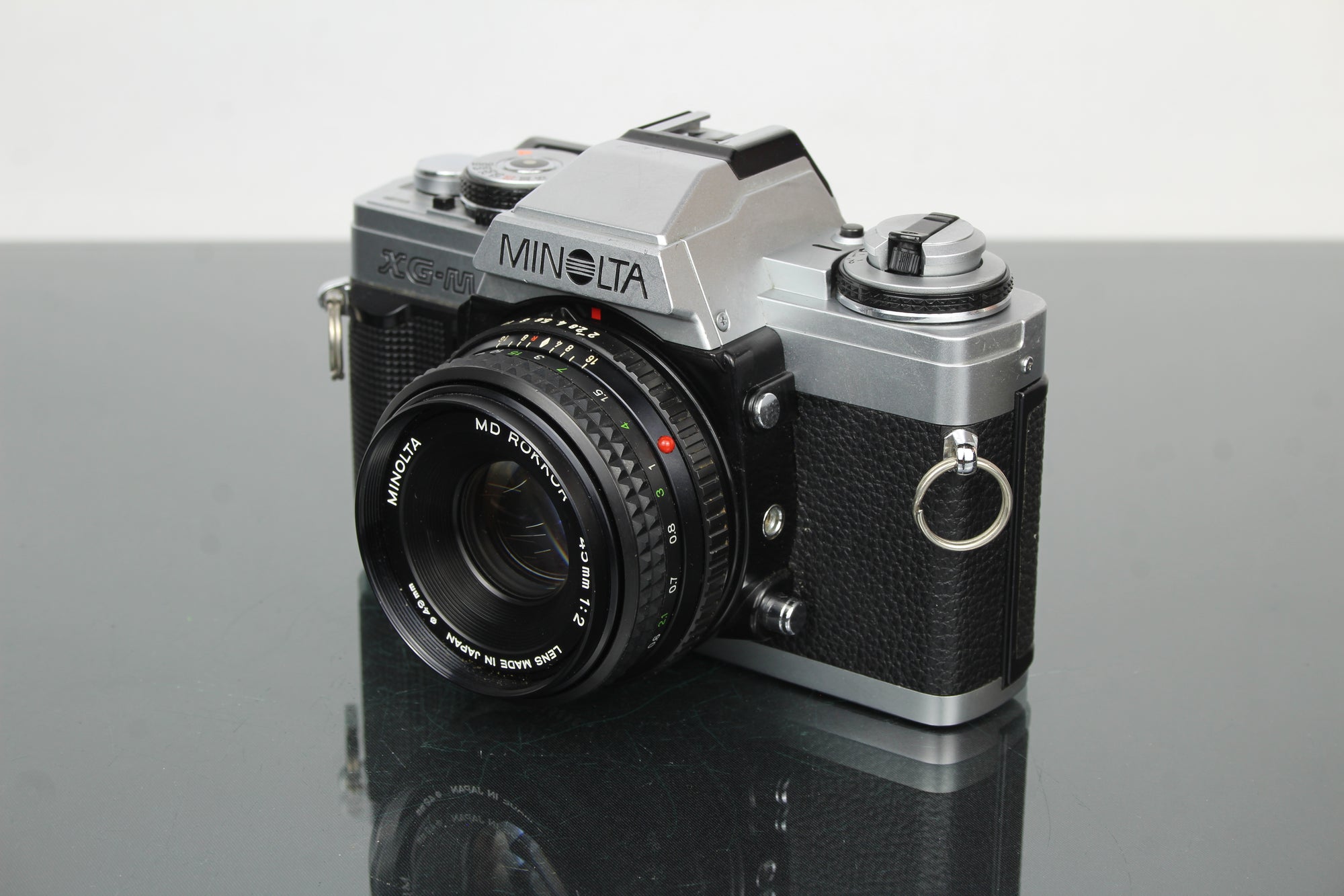 Minolta XG-M + 45mm 1:2 Minolta MD Rokkor lens