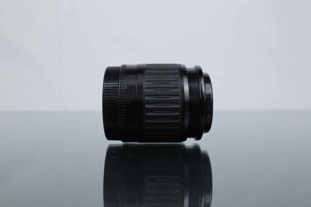 Canon Zoom Lens EF 35 - 80mm 1:4 - 5.6 Canon EF Mount - Dutch|Thrift