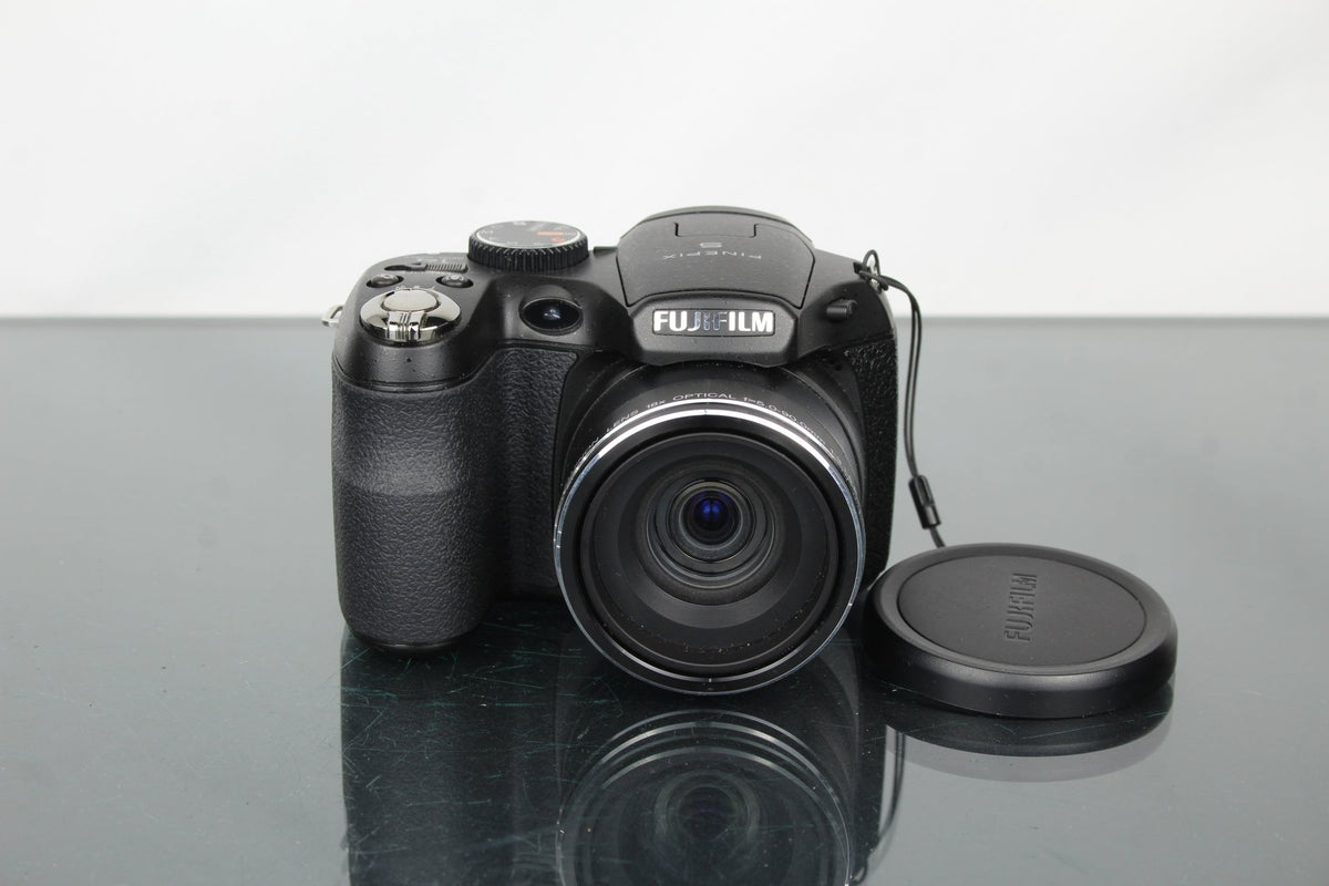 Fujifilm FinePix S2950 - Dutch|Thrift