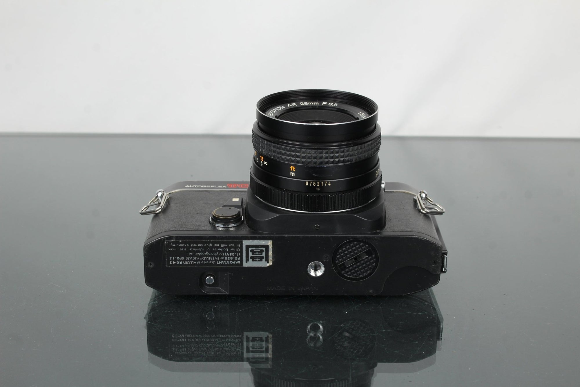 Konica Autoreflex TC + Konica Hexanon AR 28mm F3.5 - Dutch|Thrift