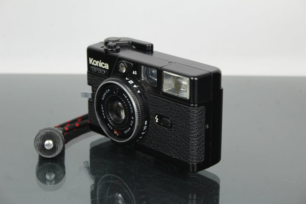 Konica C35 EF3D - Dutch|Thrift