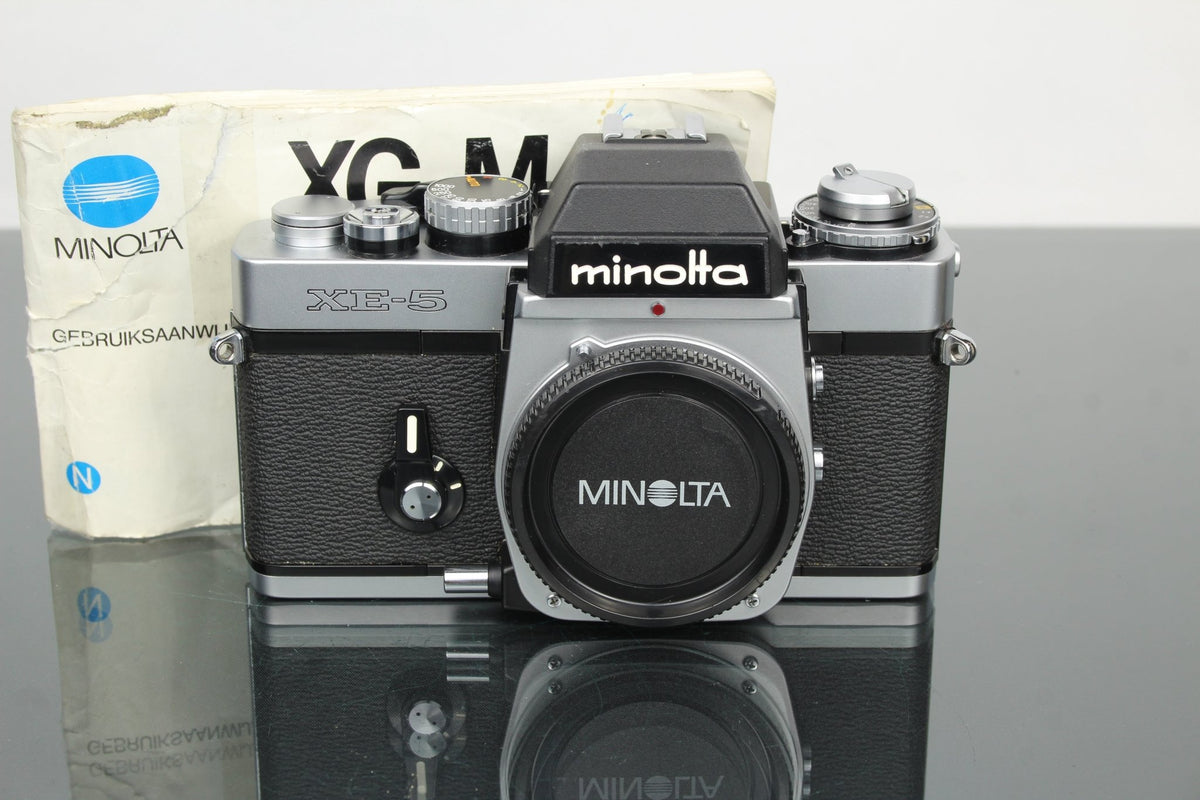 Minolta XE - 5 - Dutch|Thrift