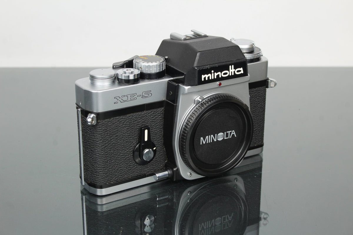 Minolta XE - 5 - Dutch|Thrift