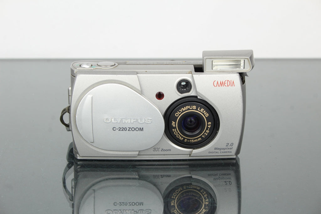 Olympus C - 220 Zoom - Dutch|Thrift