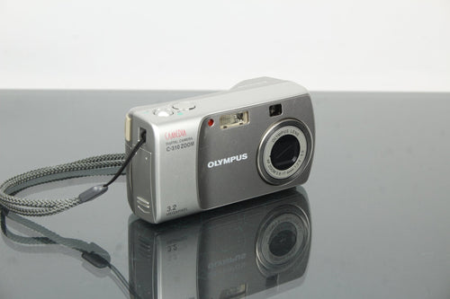 Olympus Camedia C - 310 Zoom - Dutch|Thrift