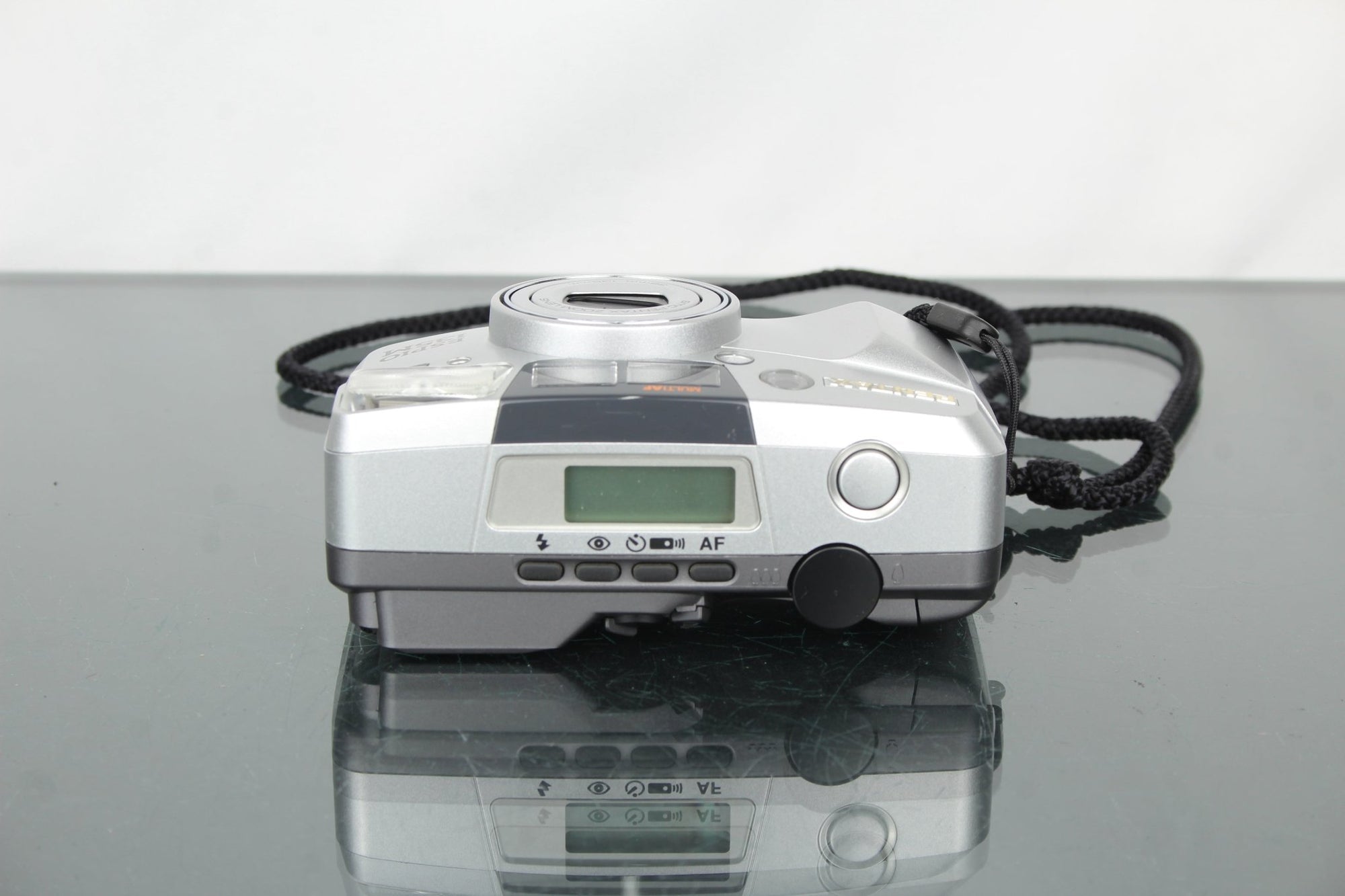 Pentax Espio 135m - Dutch|Thrift