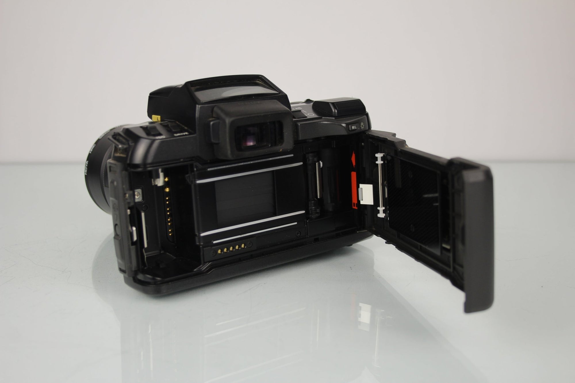 Pentax SFX + Pentax - F Zoom 1:3.5 - 4.5 28 - 80mm - Dutch|Thrift