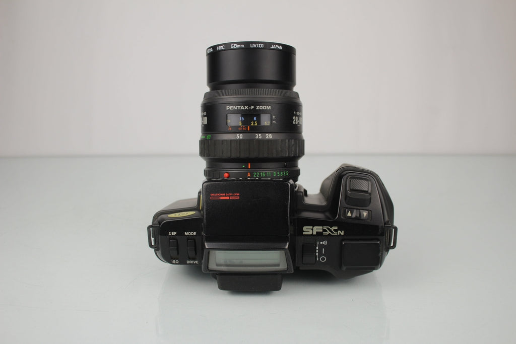 Pentax SFX + Pentax - F Zoom 1:3.5 - 4.5 28 - 80mm - Dutch|Thrift