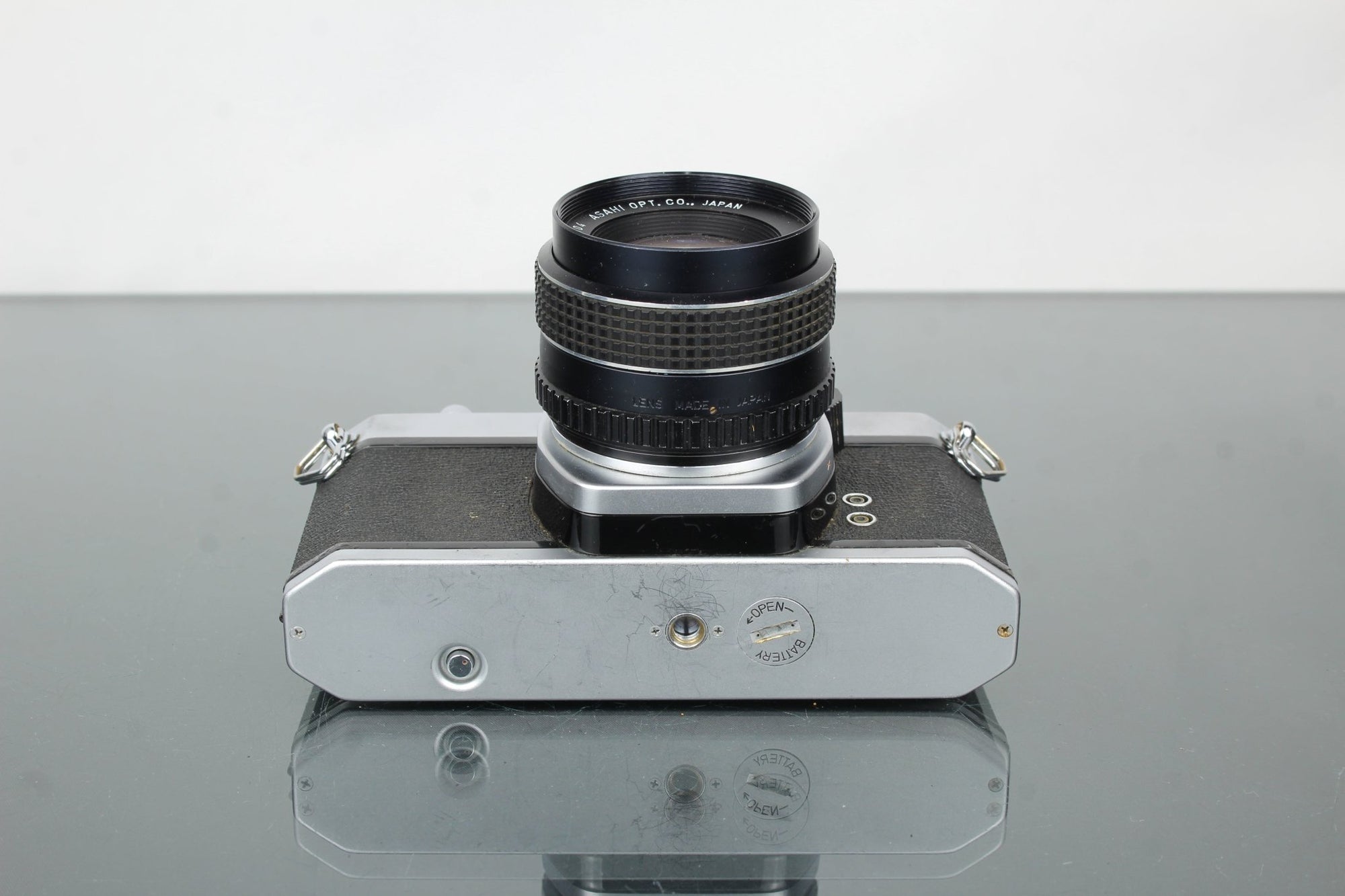 Pentax SP1000 + Super Takumar 1:2/55 lens - Dutch|Thrift