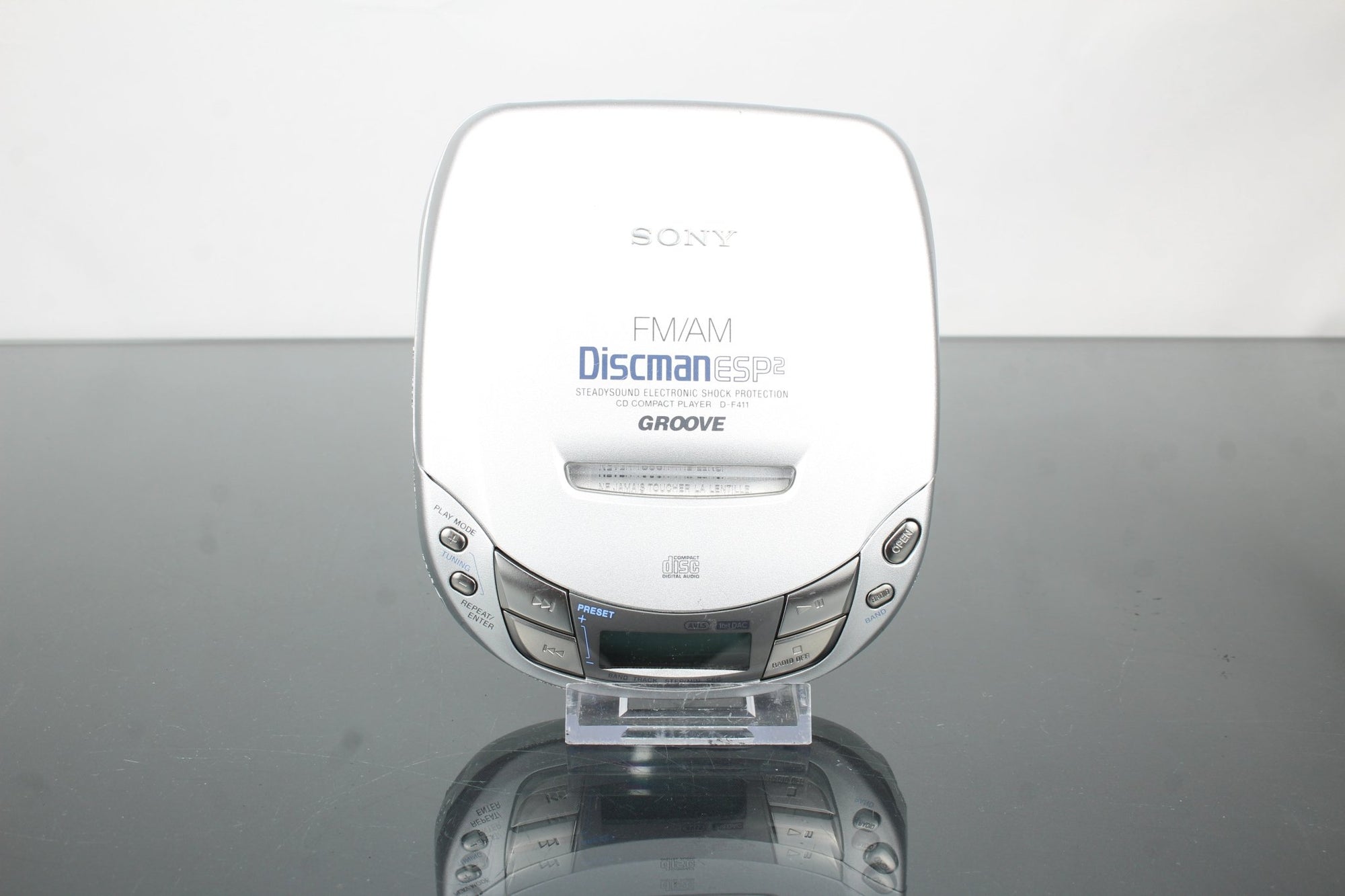 Sony Discman D - F411 - Dutch|Thrift