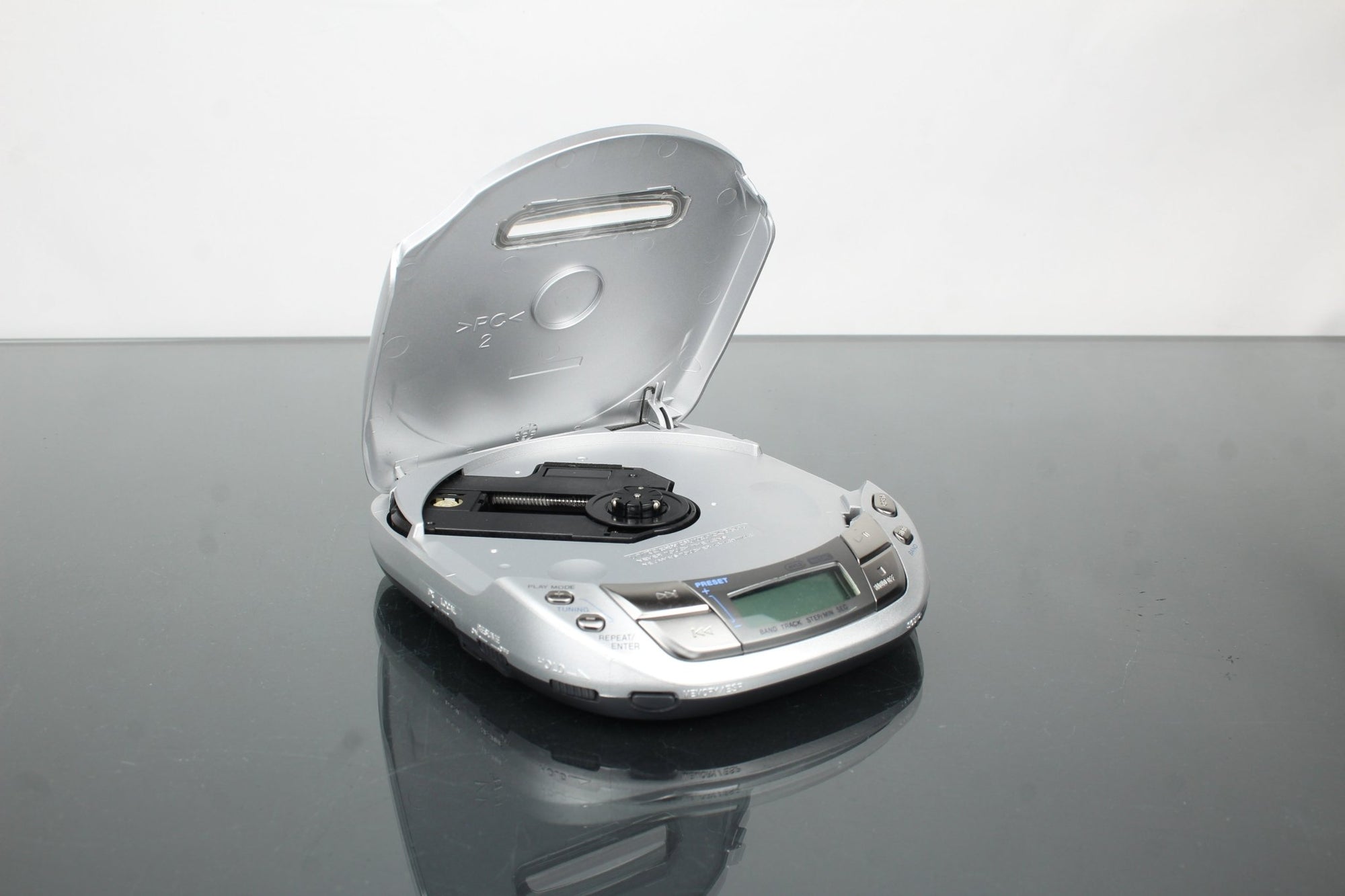 Sony Discman D - F411 - Dutch|Thrift