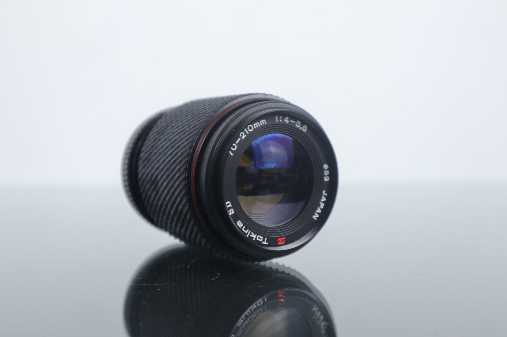 Tokina 70 - 210mm 1:4 - 5.6 - Minolta MD Mount - Dutch|Thrift