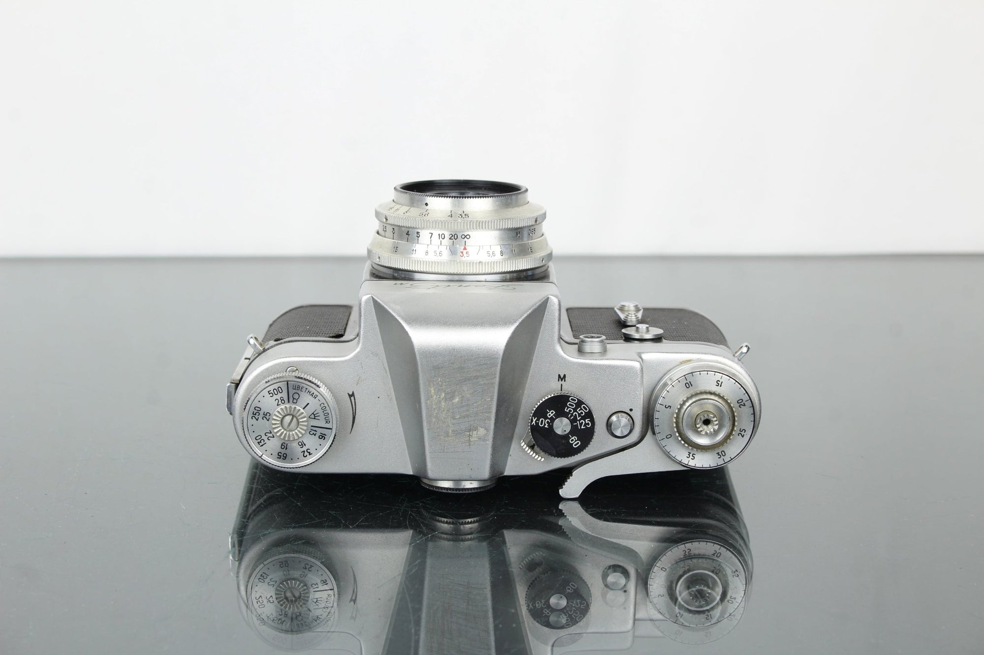 Zenit 3m + Industar - 50 3.5/50 - Dutch|Thrift